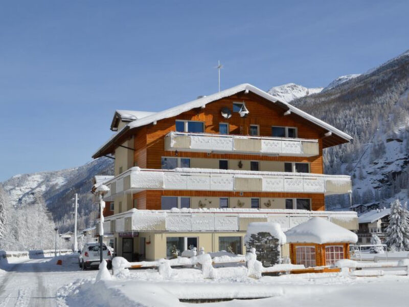 Haus Alpenstern, Wohnung Distel