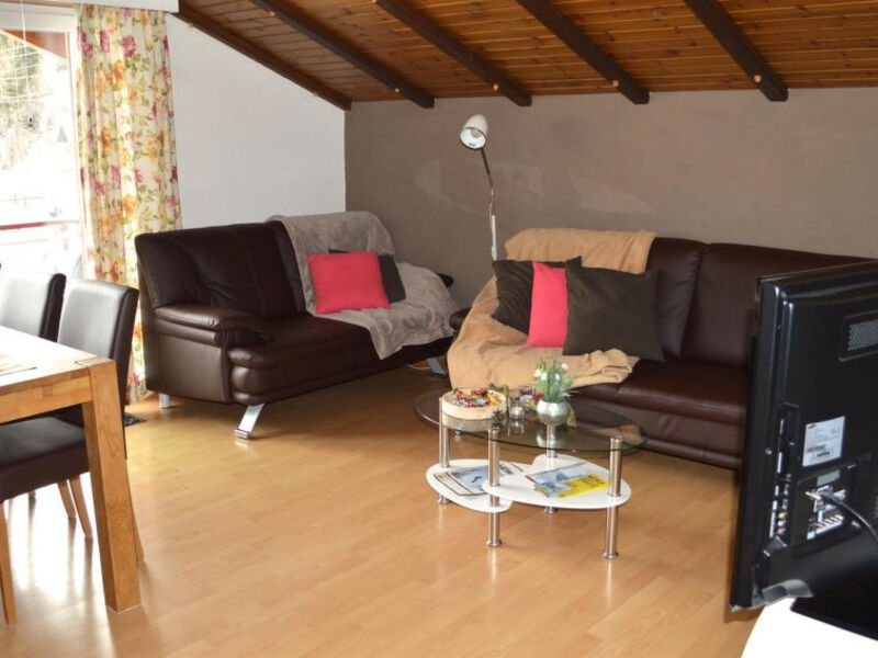 Haus Alpenstern, Wohnung Distel
