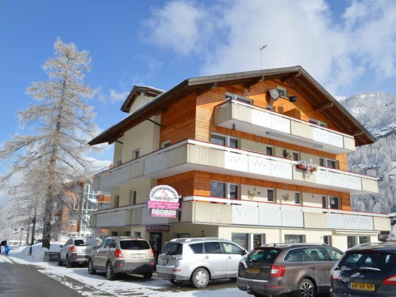 Haus Alpenstern, Wohnung Distel