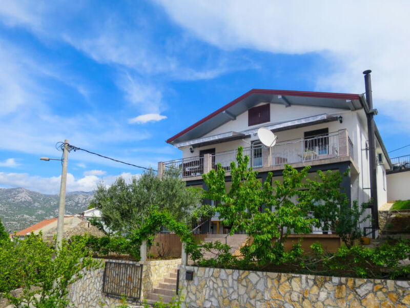 Haus Nikola