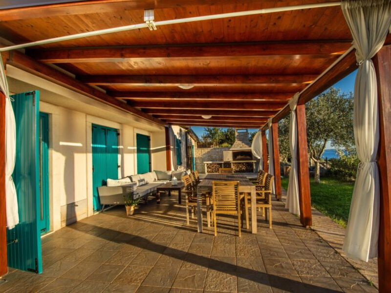 Villa Bugenvila