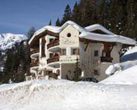 Hotel Paradies