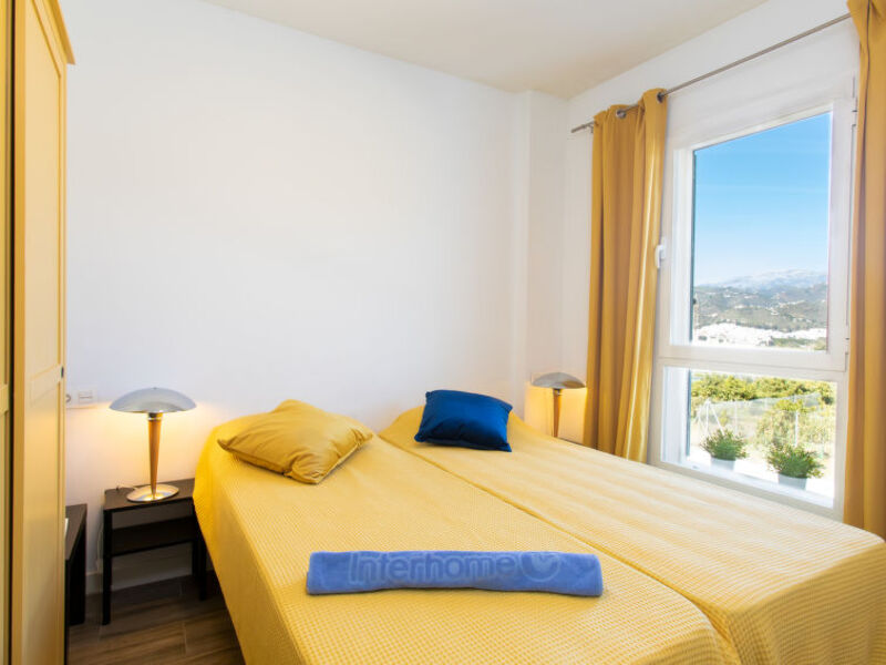 Front Seaview, 1 Bedroom In Torrox