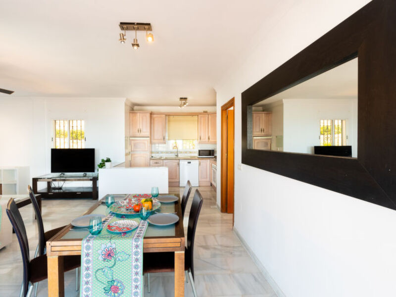 Front Seaview, 1 Bedroom In Torrox