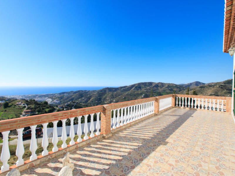 Front Seaview, 1 Bedroom In Torrox
