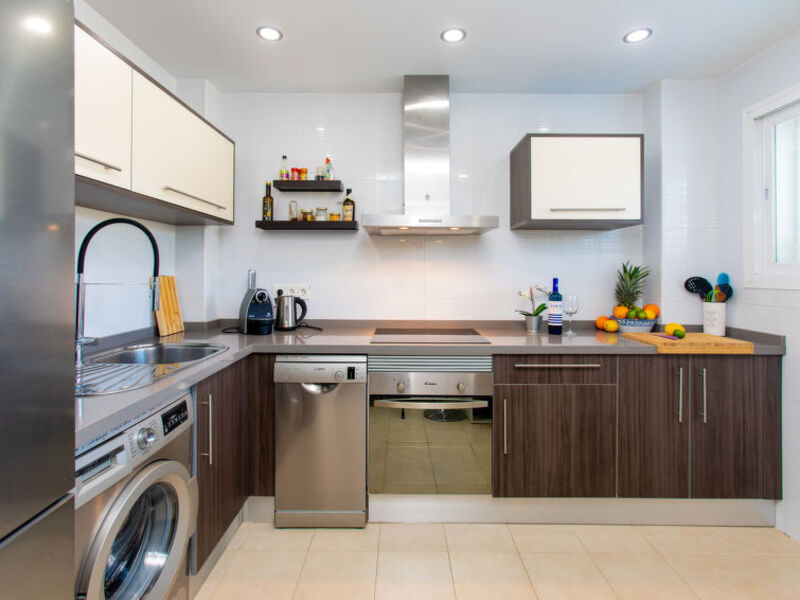Front Seaview, 1 Bedroom In Torrox