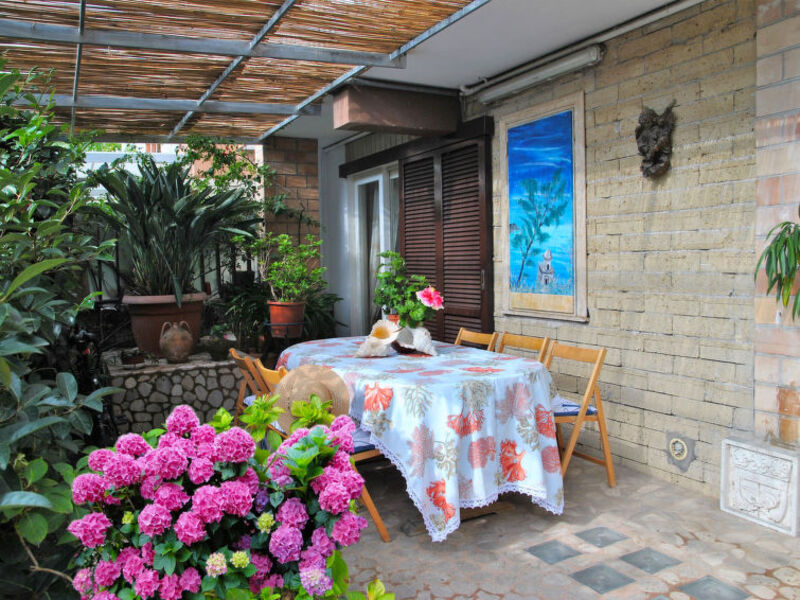 La Marina