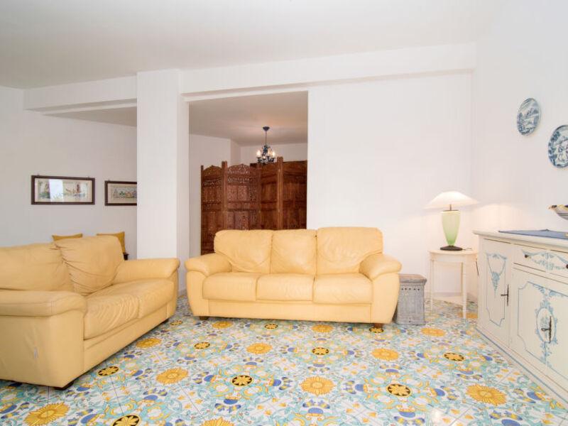 Alba Home