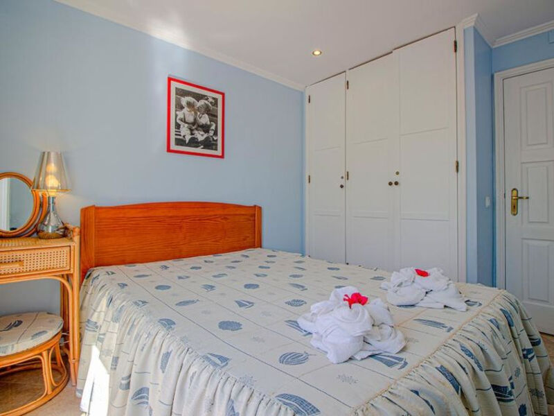 Stunning Two Bedroom Apartment In The Old Village