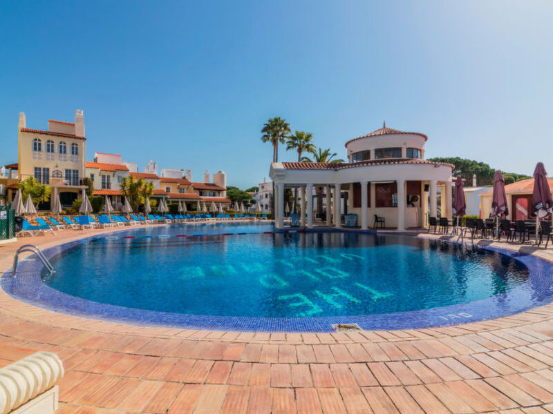 Beautiful Two Bedroom Apartment In The Old Village