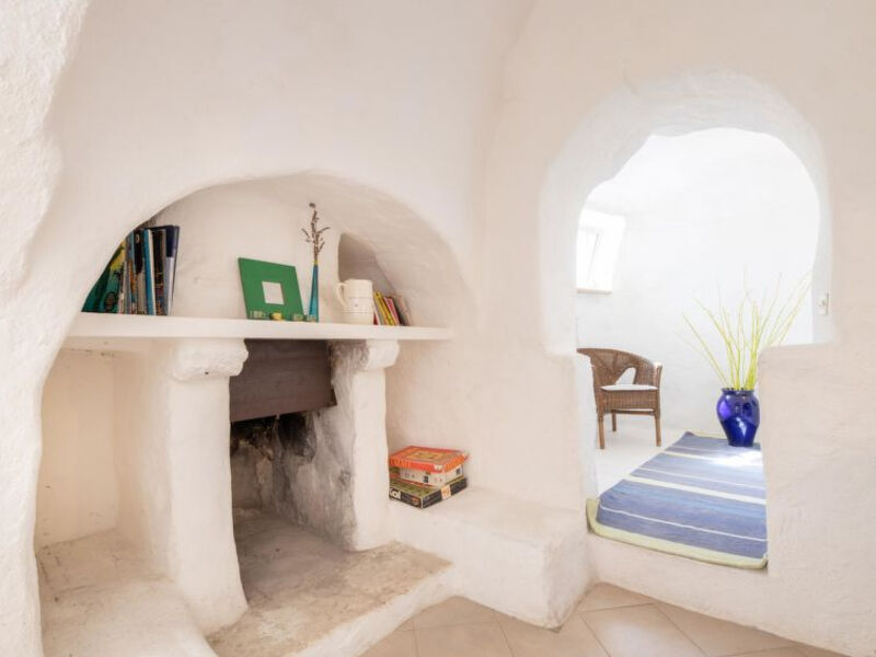 Trullo Rosa Gialla