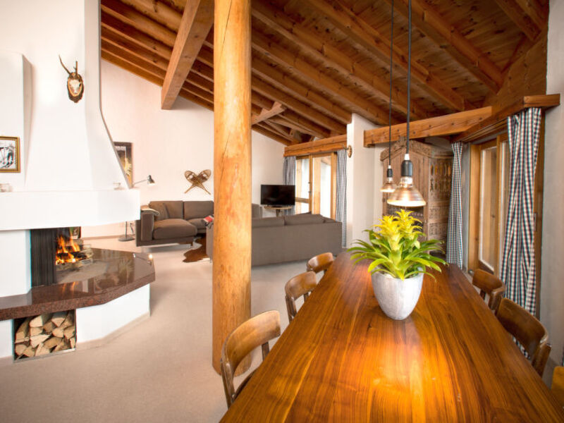 Arena Penthouse