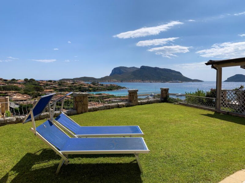 S'Abba E Sa Pedra
