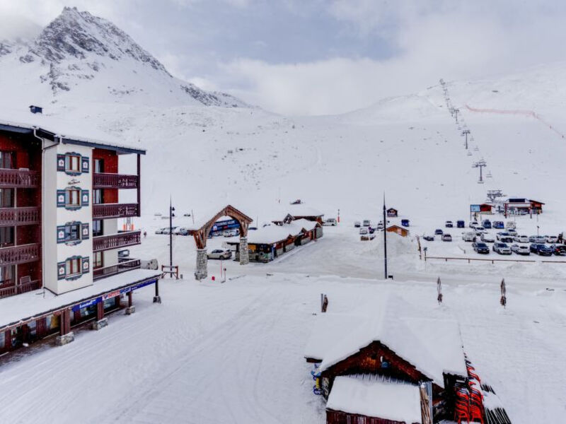 Rond Point Des Pistes