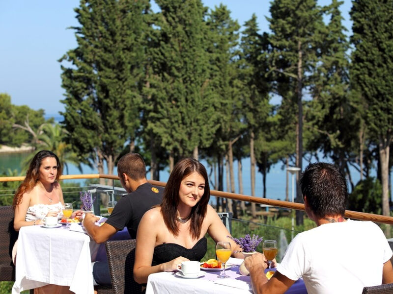 Hotel Resort Bluesun  Velaris