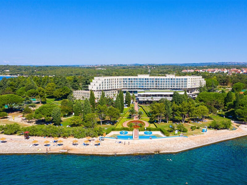 Hotel Laguna Materada