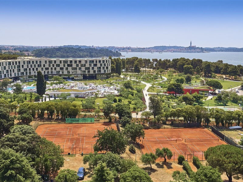 Family Hotel Amarin