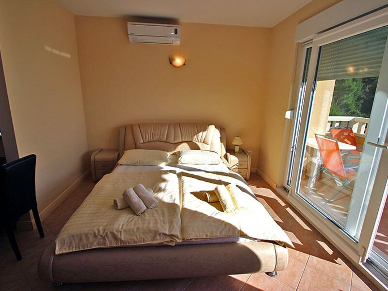 Apartmány Astra A Pinija
