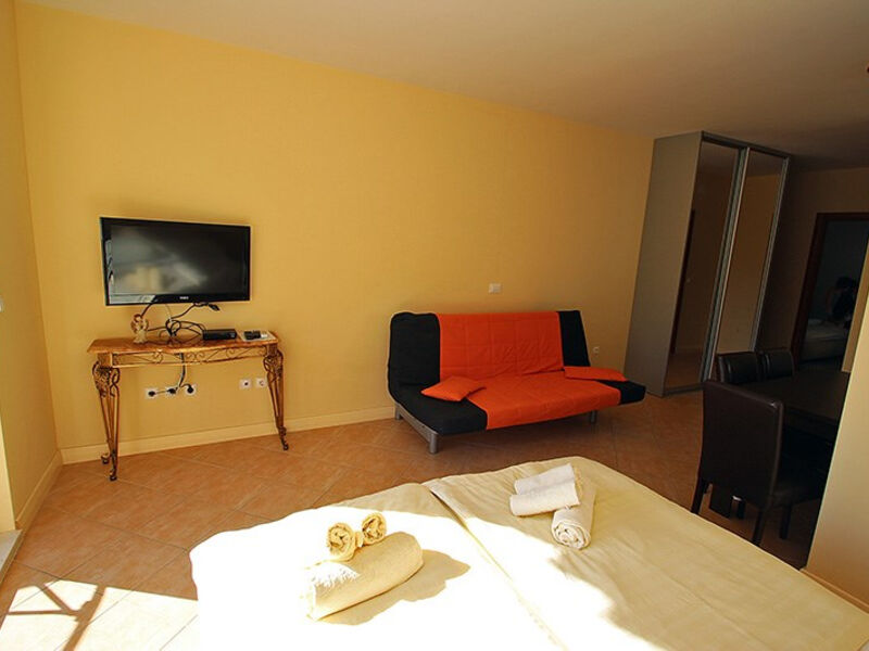 Apartmány Astra A Pinija