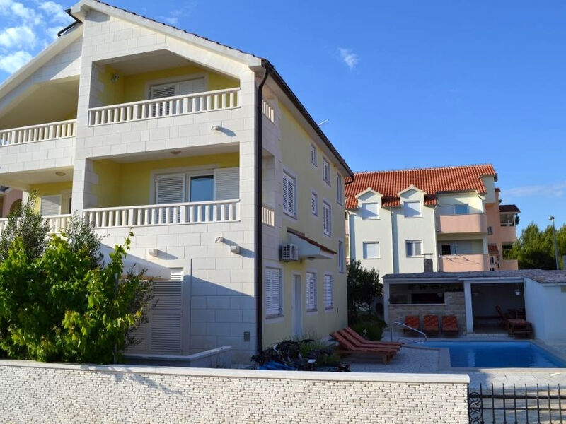 Apartmány Tihomir