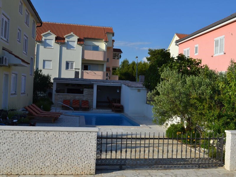 Apartmány Tihomir