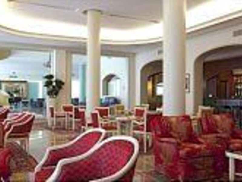 Hotel Bristol Buja