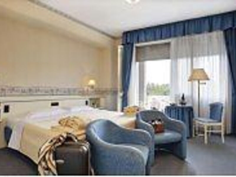 Hotel Bristol Buja