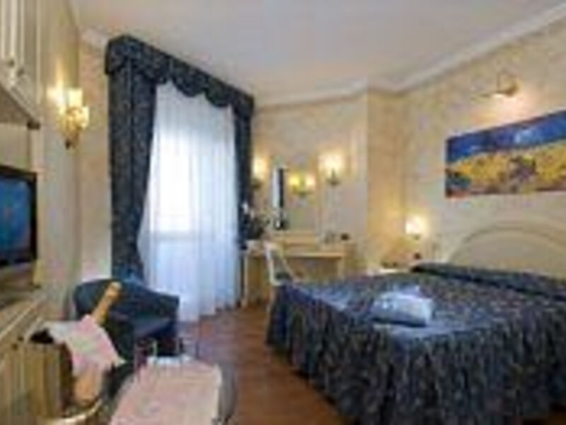 Hotel Panoramic Plaza