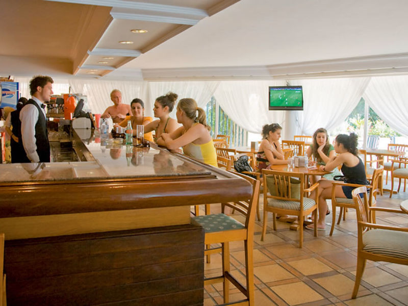 Hotel Ipanema Park / Beach