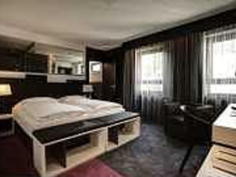 Bliss Hotel