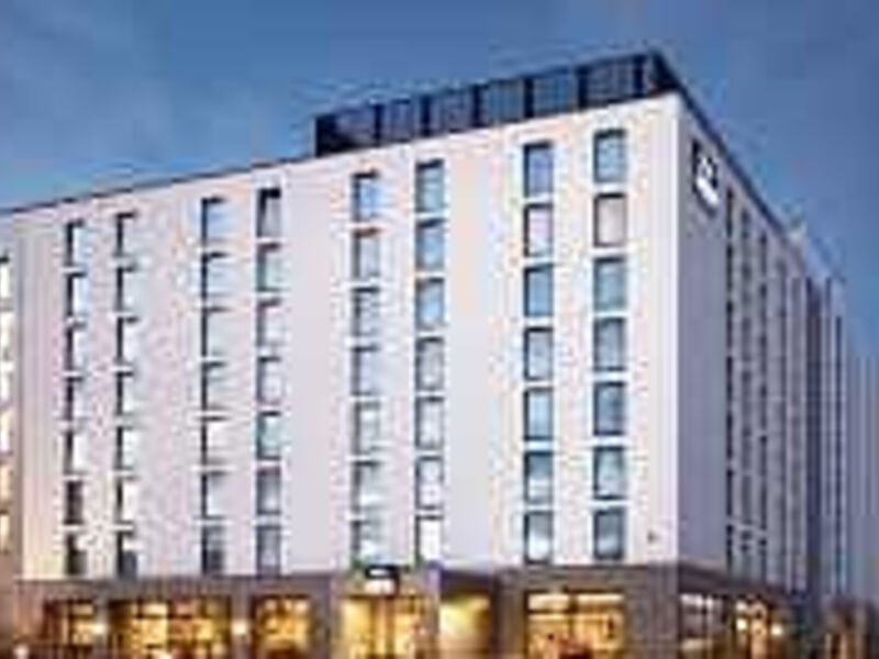 Hotel the niu Air