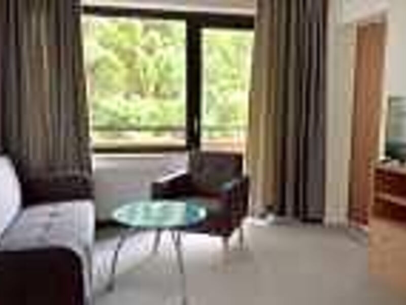 Forest Apartments & Rooms