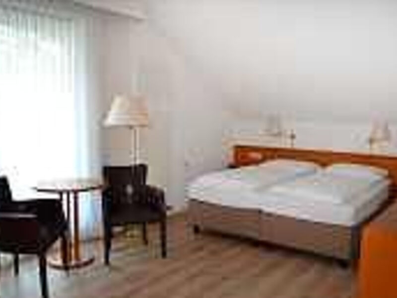 Forest Apartments & Rooms