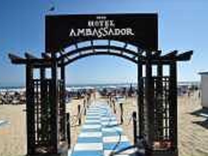 Hotel Ambassador