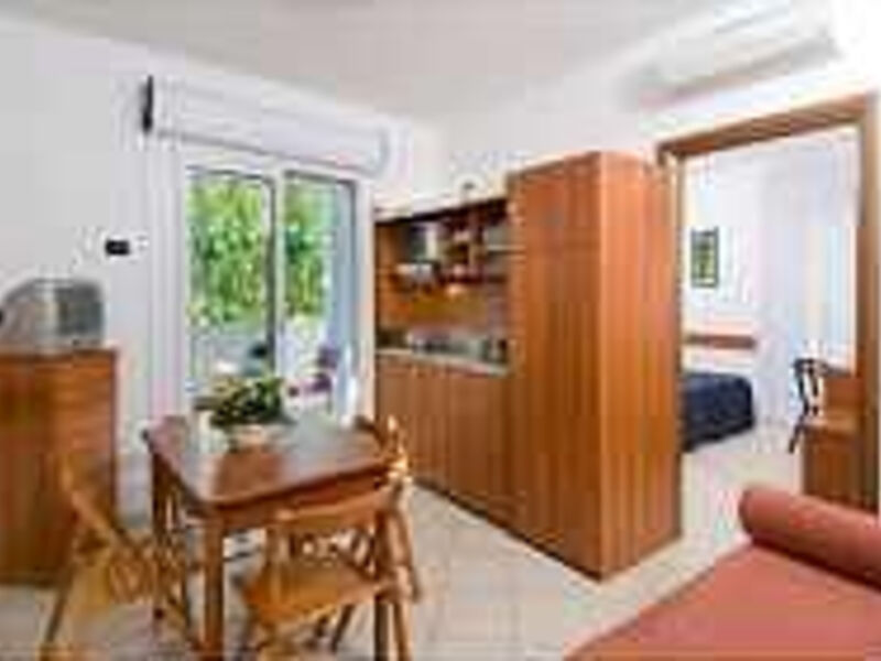 Residence Clipper