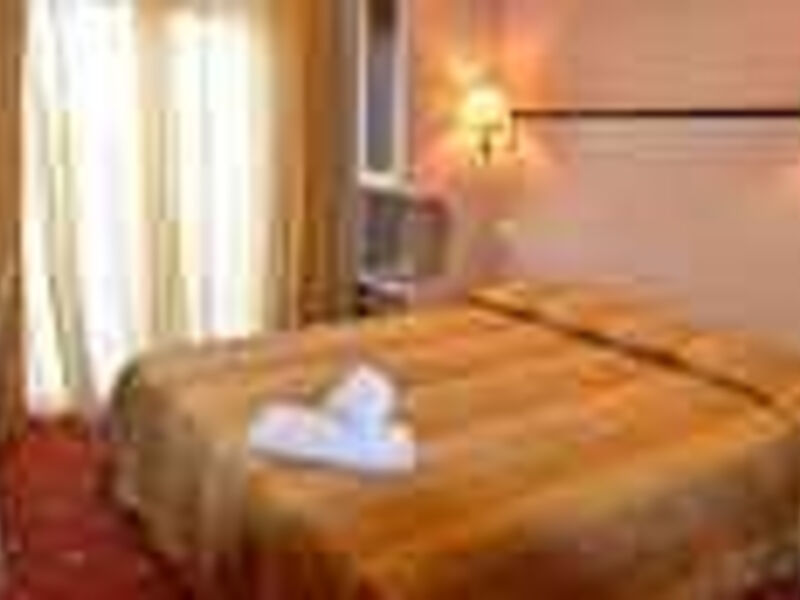 Apollo Hotel
