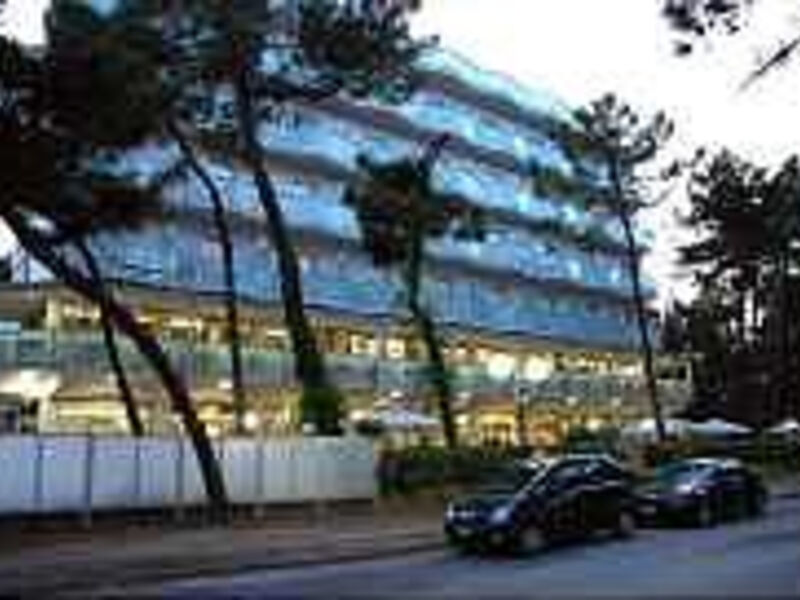 Hotel Sahara