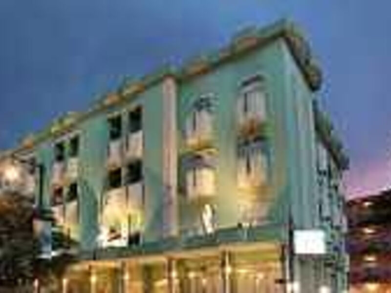 Hotel Serena