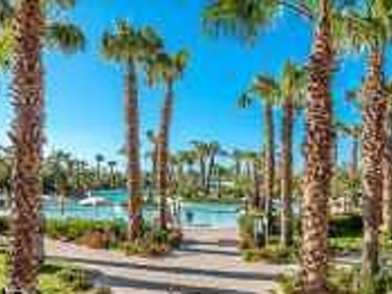 Acacia Resort