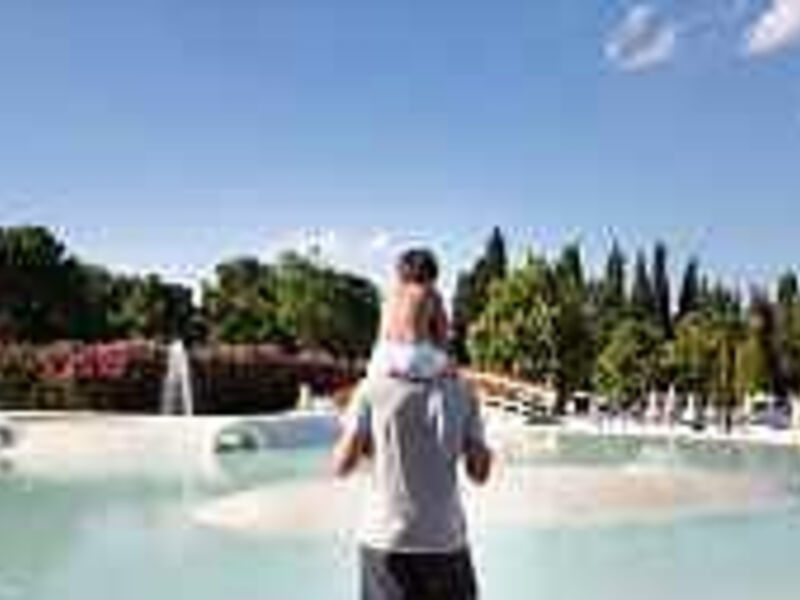 Norcenni Girasole Village