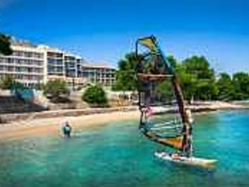 Aminess Grand Azur Hotel