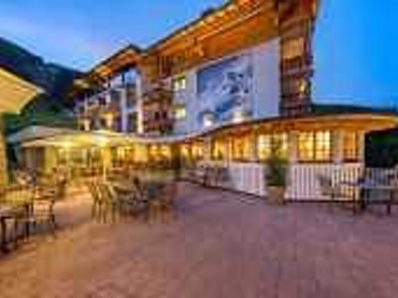 Alpine Resort Zell am See Bed, Brunch & More