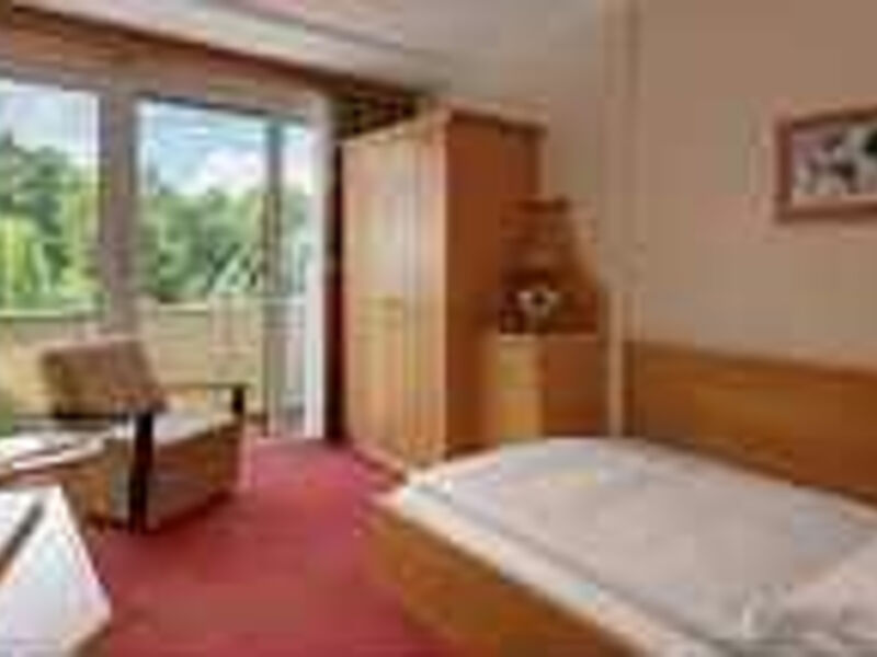 Thermenhotel Stoiser