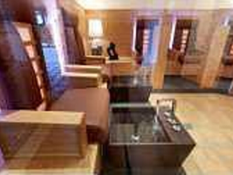 Das Hotel Eden  sup.