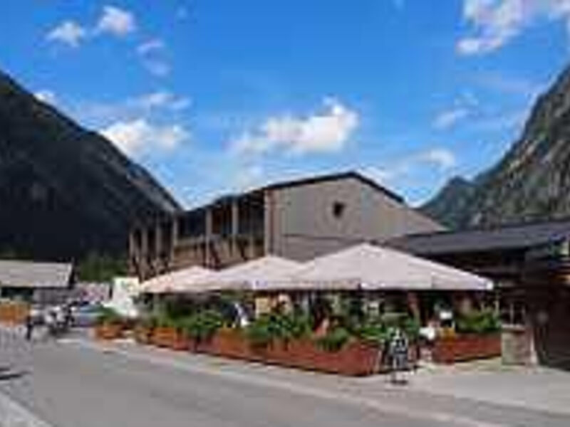 Hotel Sarotla