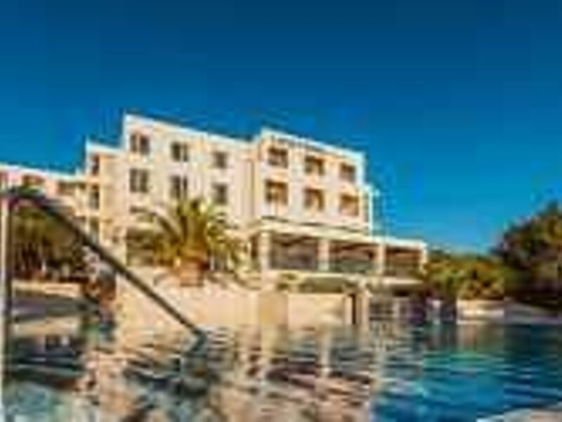 La Luna Hotel