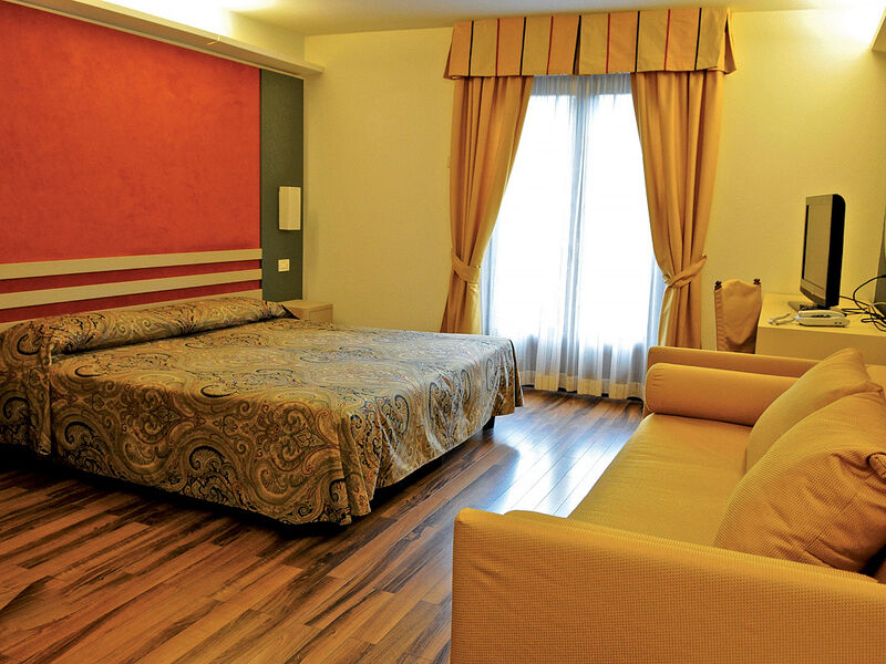 Hotel Baita Clementi