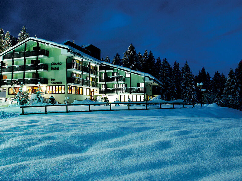 Hotel Alaska