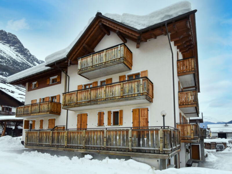 Mountain Home - Families Holidays