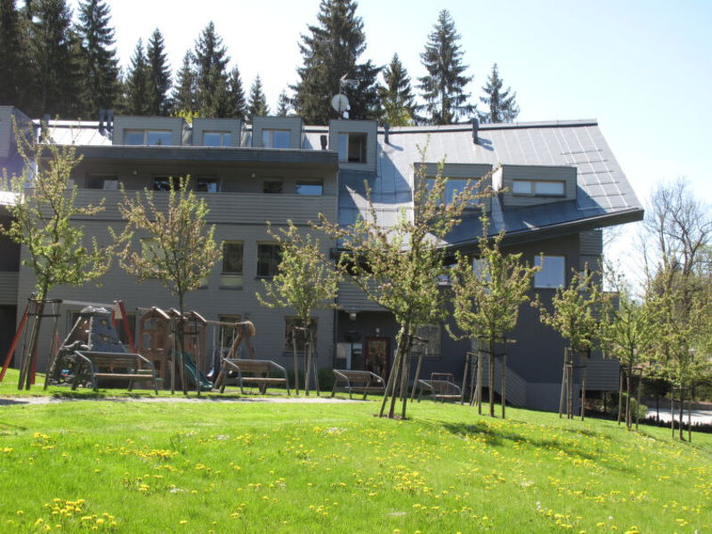Resident Harrachov B